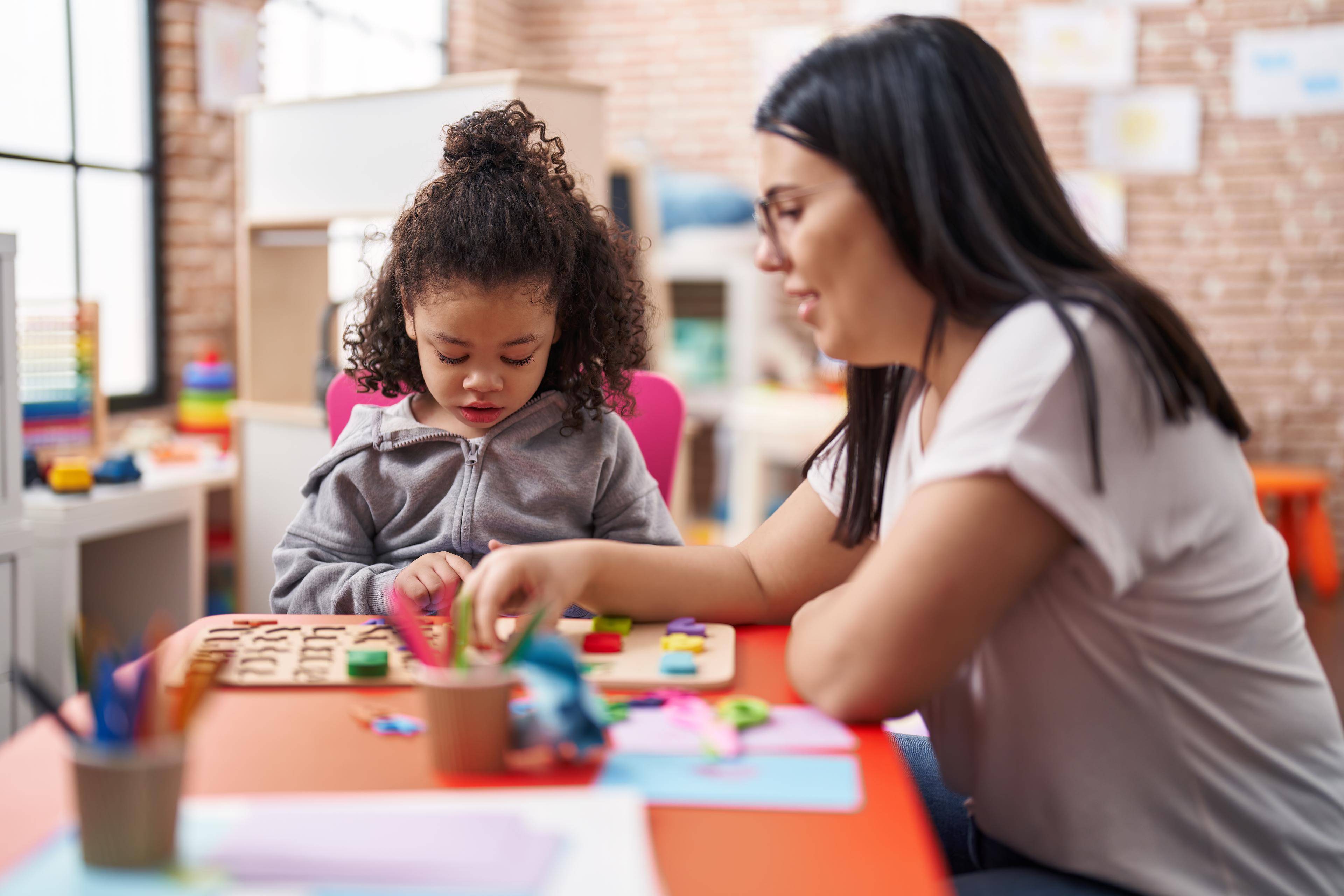Image cover secteur d'emploi Accompagnant éducatif petite enfance